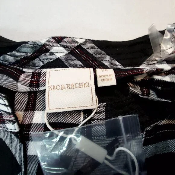 Zac & Rachel Womens Size 2X Black/White Plaid V-Neck Tie-Front Blouse 100% Rayon - Picture 7 of 12